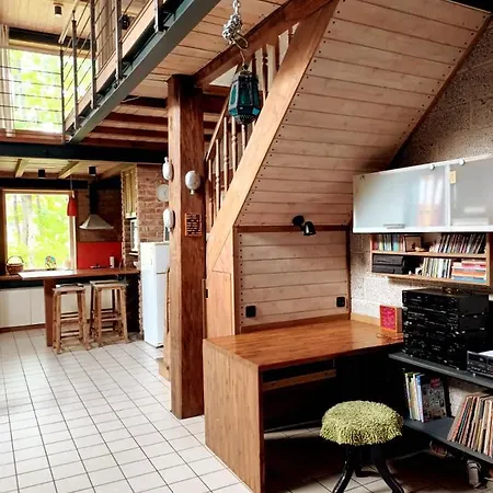 Astra House Apartment