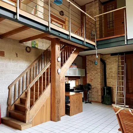 Apartment Astra House *